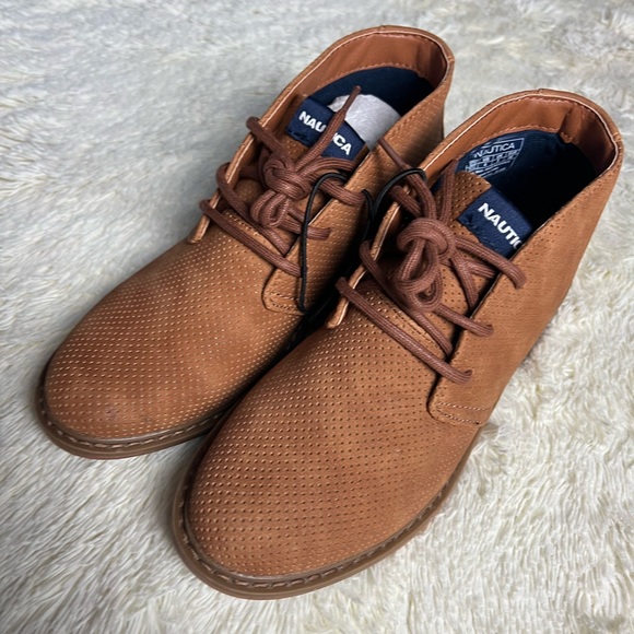 Nautical Big boys boots size 4 NEW - Picture 1 of 6